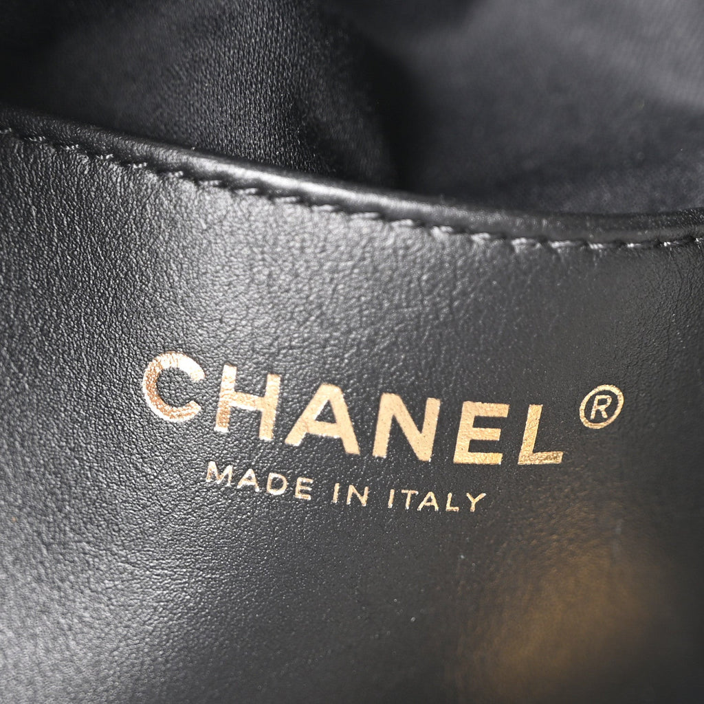 Washed Denim Quilted Medium Chanel 25 Handbag Black