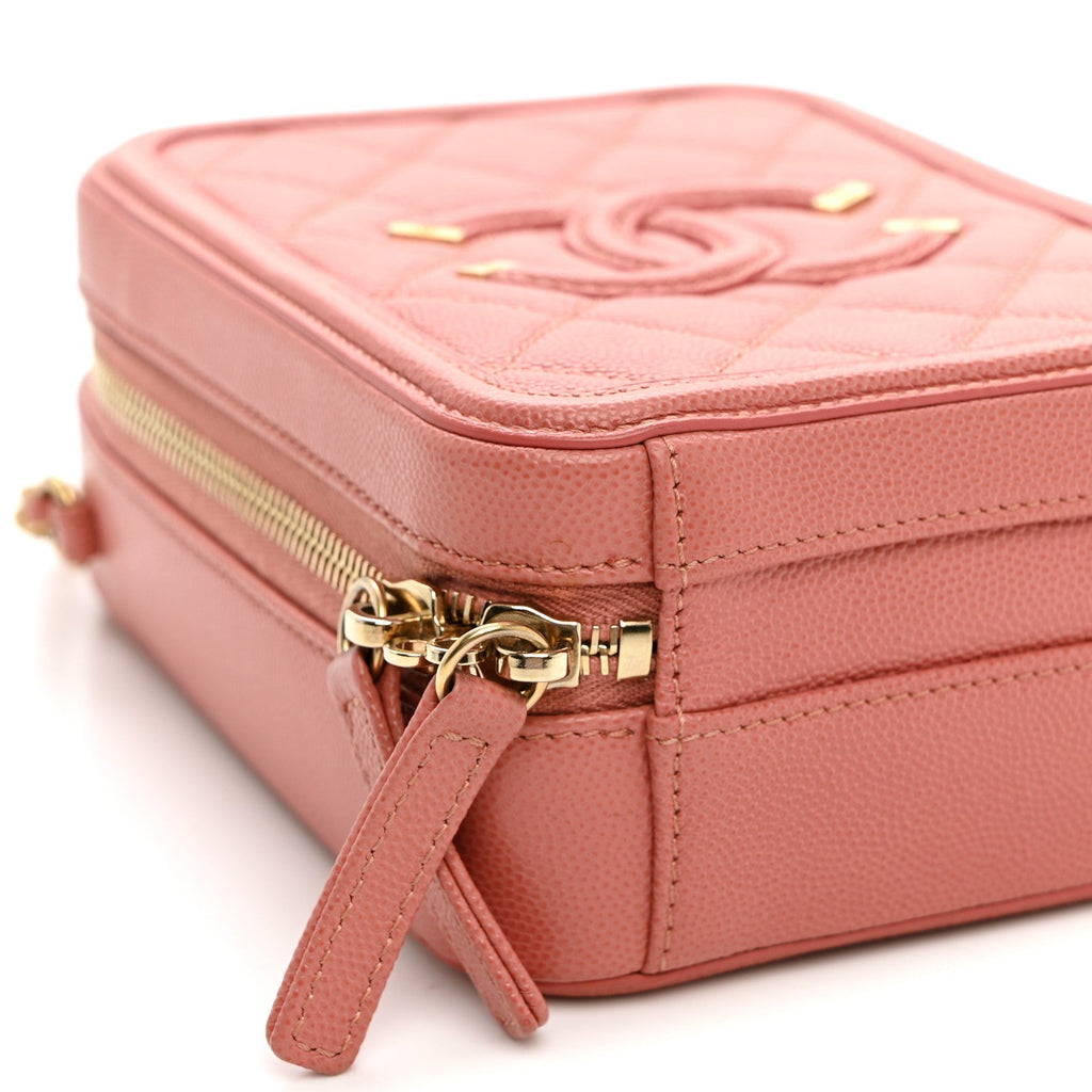 Caviar Quilted CC North South Filigree Vanity Case Pink