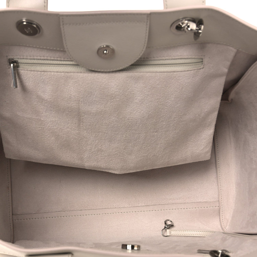 Caviar Medium Studded Deauville Tote Ivory