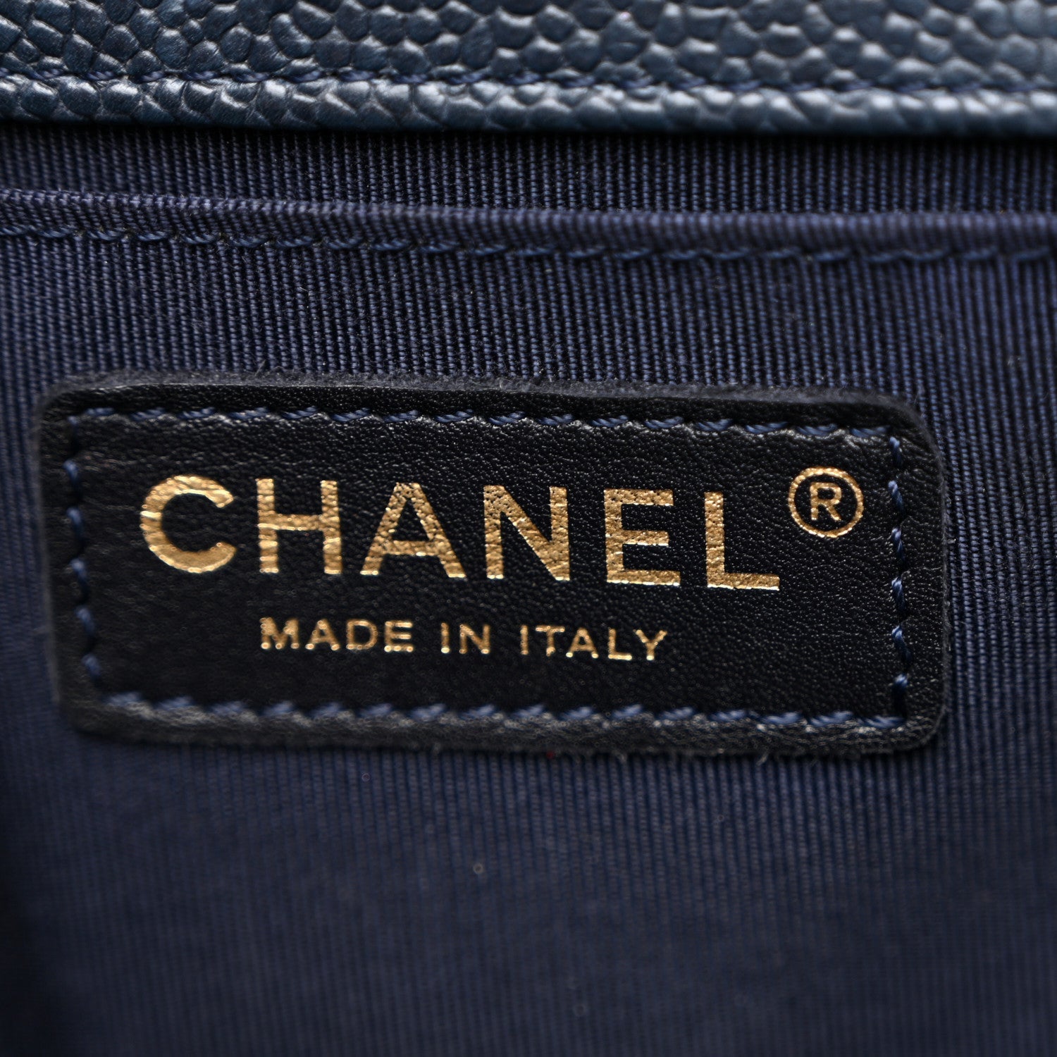Caviar Quilted Medium Boy Flap Navy