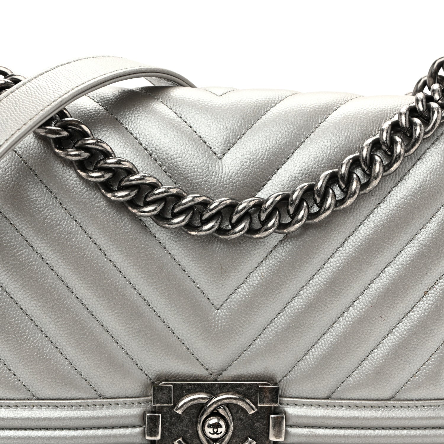 Metallic Caviar Chevron Quilted Medium Boy Flap Silver