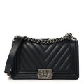 Lambskin Chevron Quilted Medium Boy Flap Black