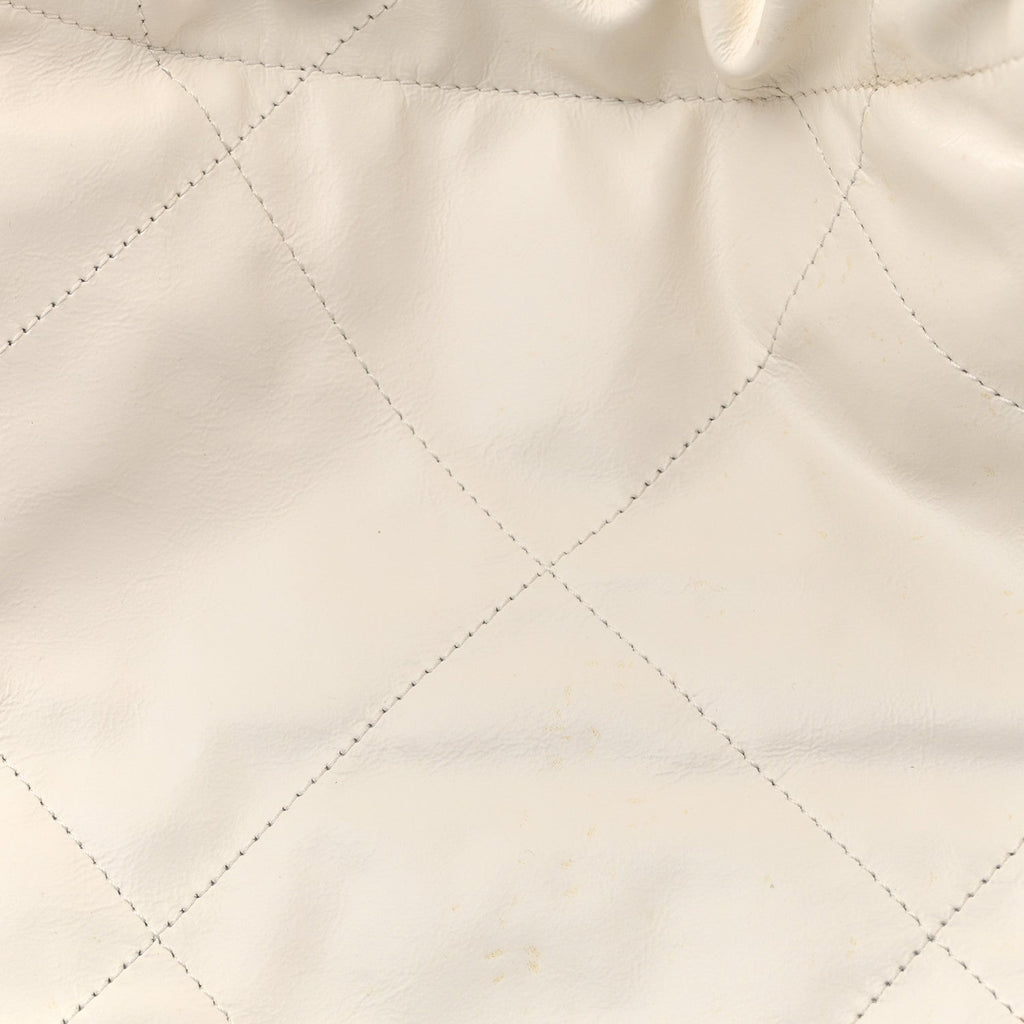 Calfskin Quilted Chanel 22 White