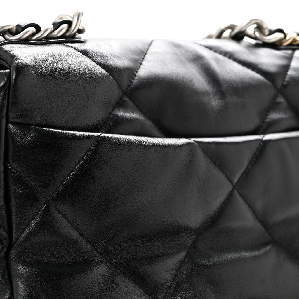 Lambskin Quilted Medium Chanel 19 Flap Black
