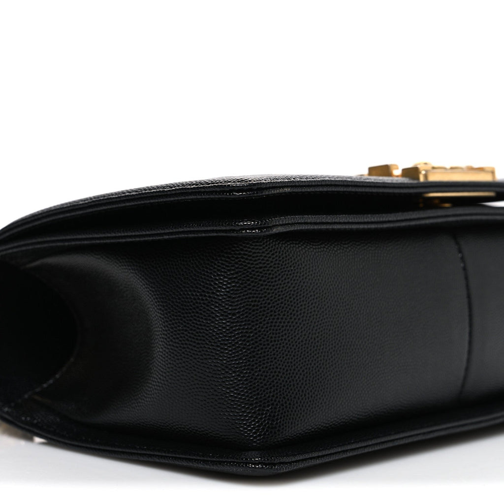 Caviar Quilted Medium Boy Flap Black