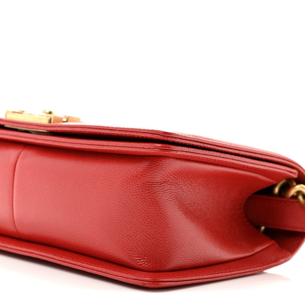 Caviar Chevron Quilted Medium Boy Flap Red