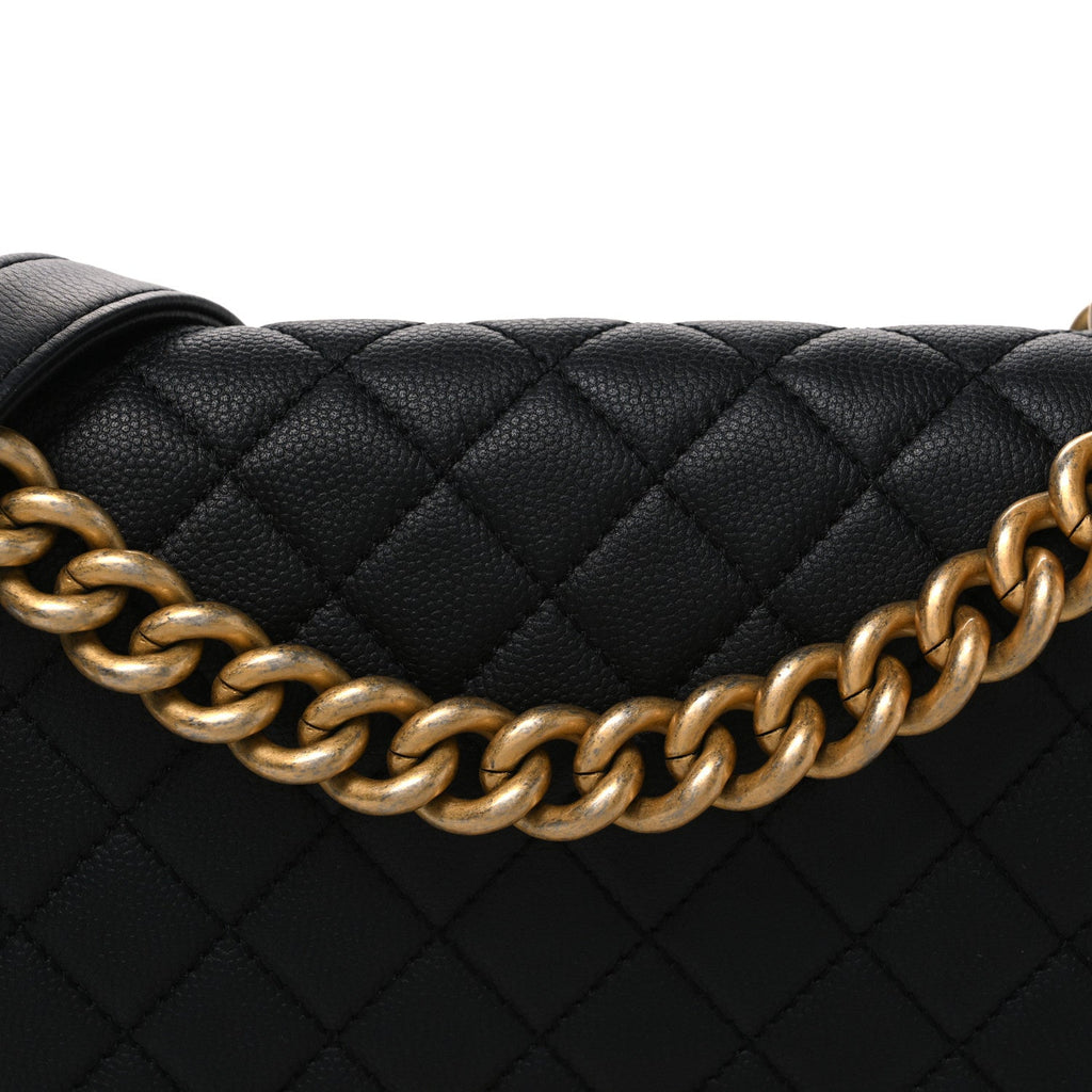 Caviar Quilted Medium Boy Flap Black