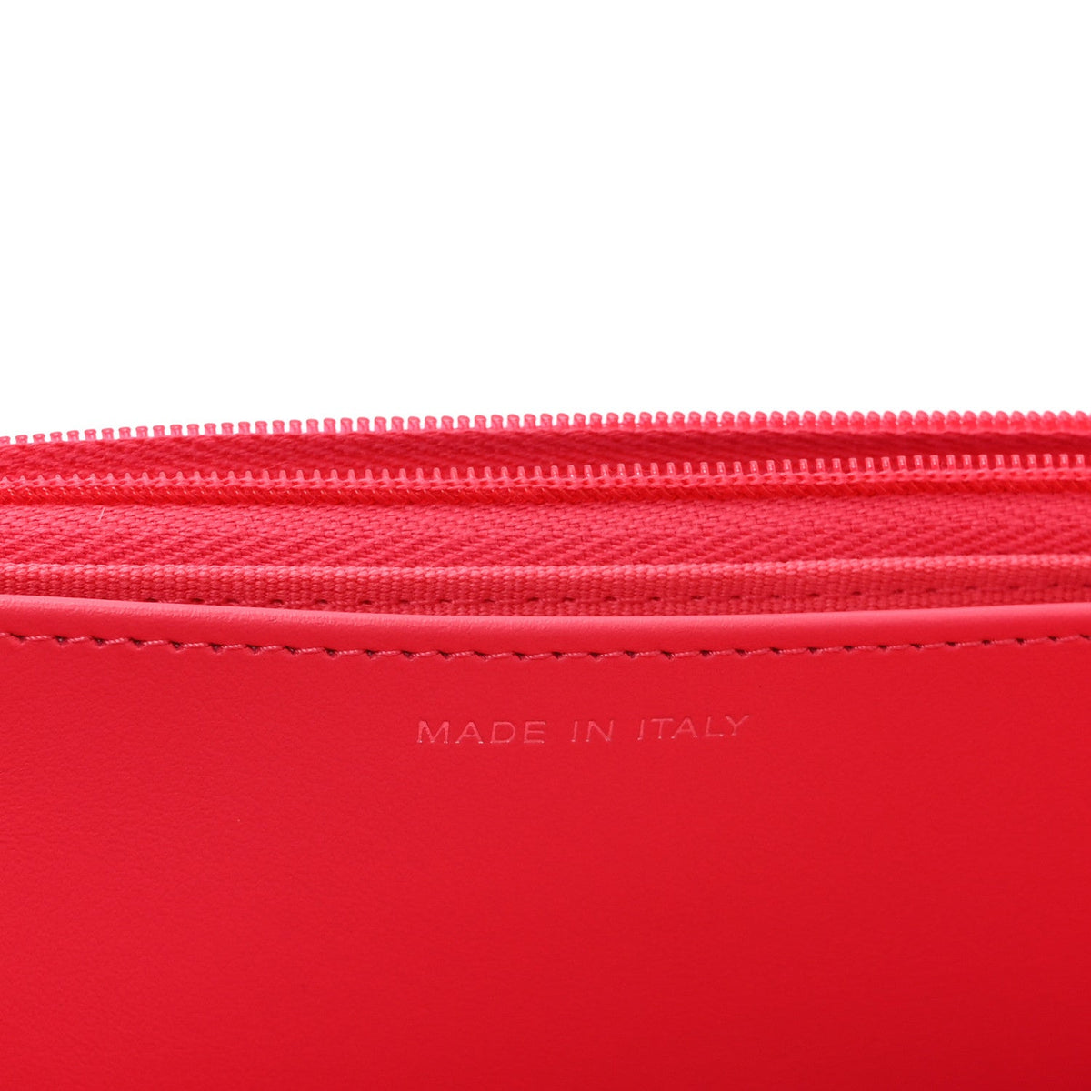 Caviar Quilted Wallet On Chain WOC Dark Pink
