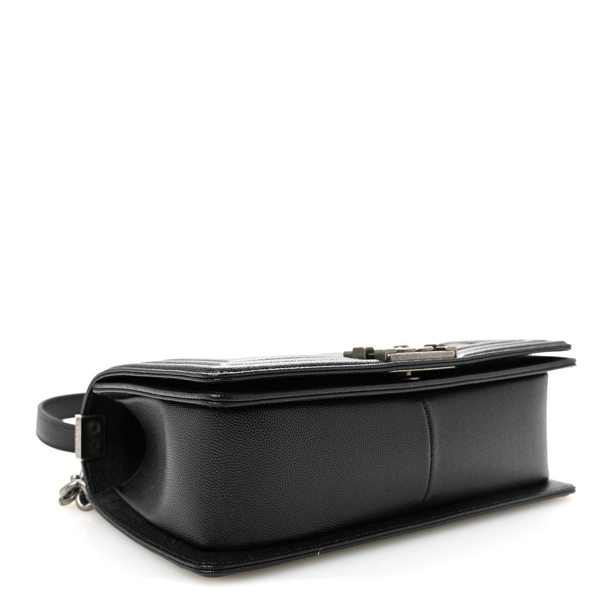 Caviar Quilted Medium Boy Flap Black