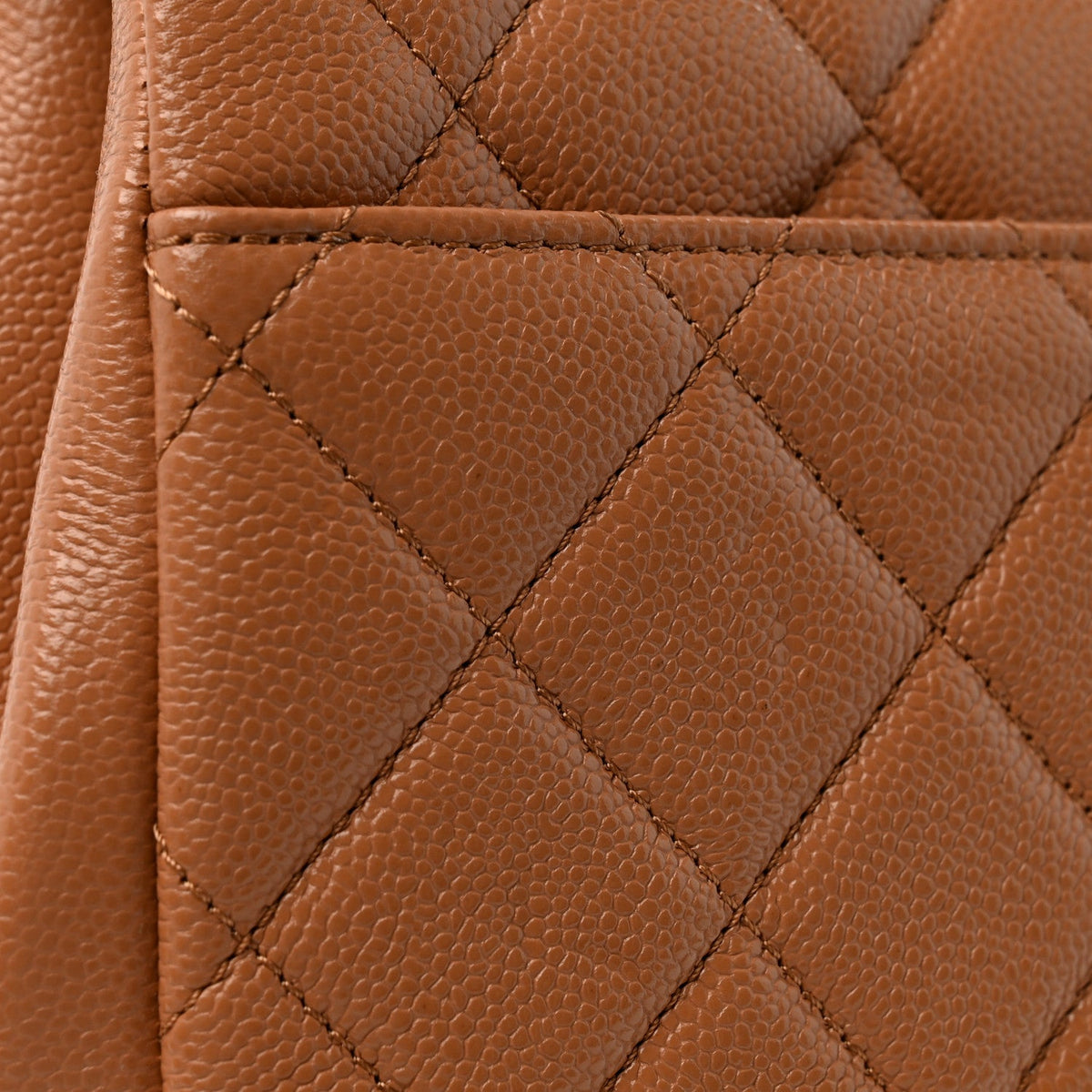 Caviar Quilted Medium Business Affinity Flap Brown