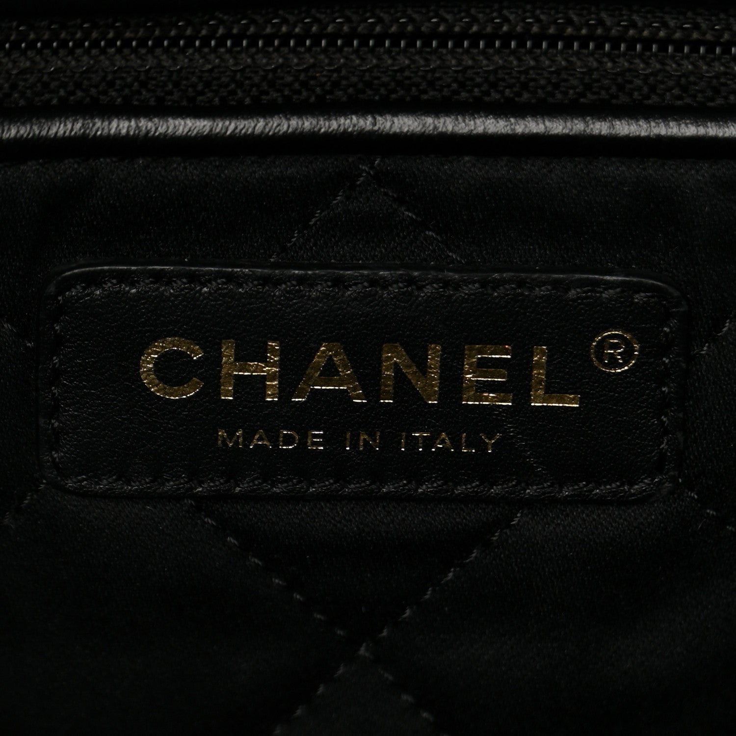 Shiny Calfskin Quilted Small Chanel 22 Black