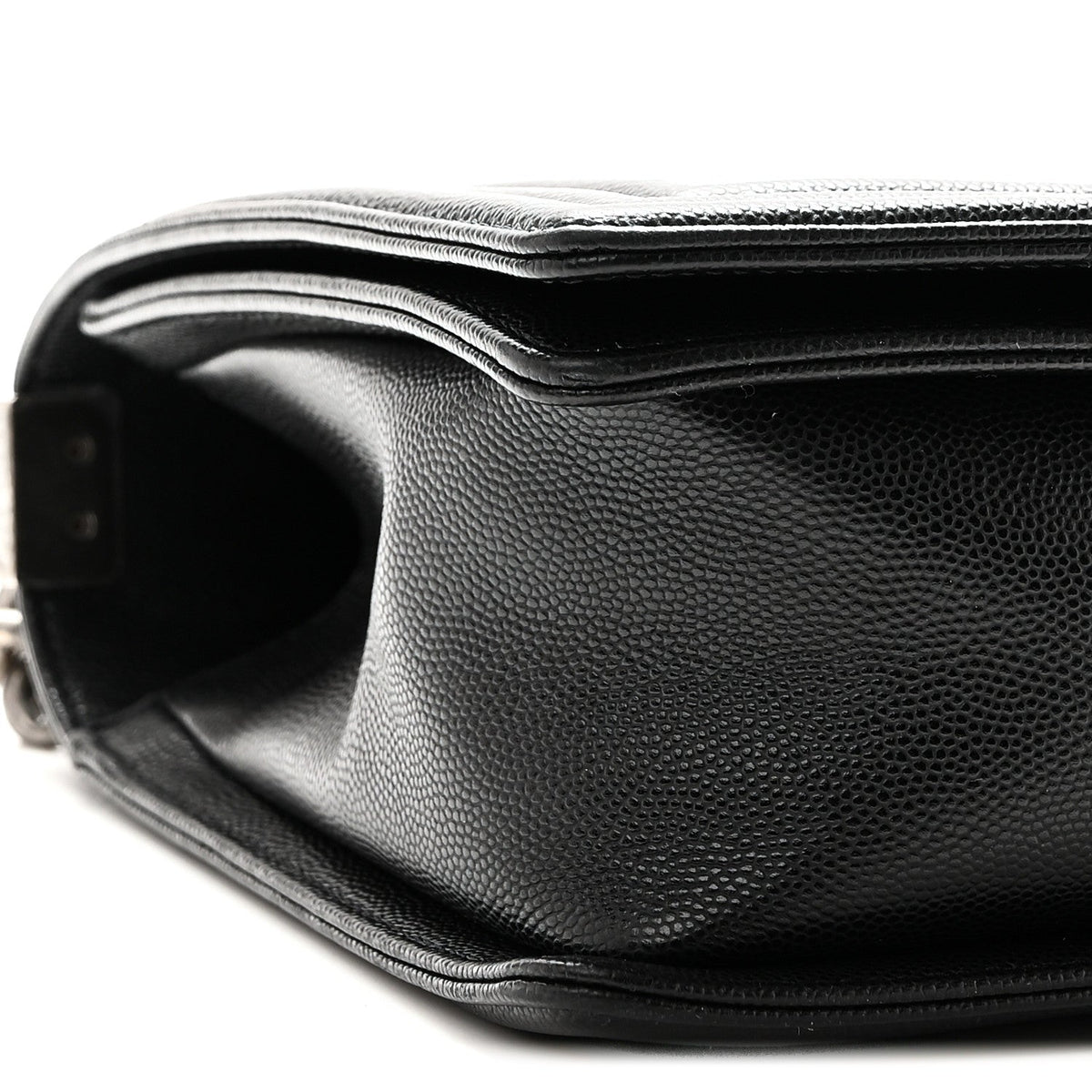 Caviar Quilted New Medium Boy Flap Black