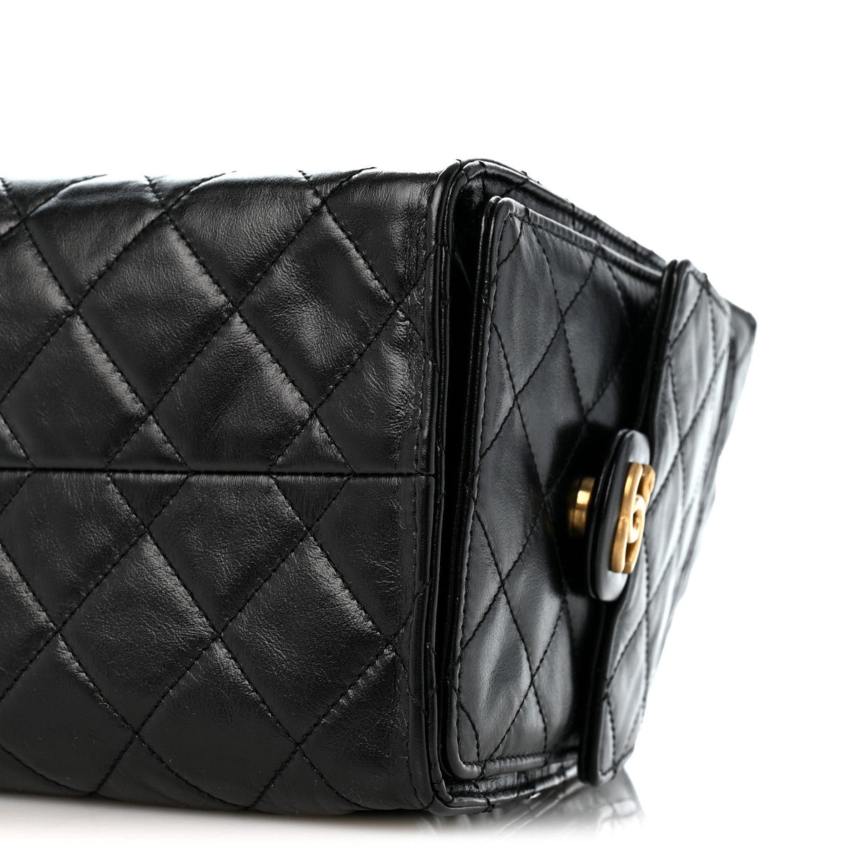Shiny Crumpled Calfskin Quilted Medium Chanel 25 Handbag Black