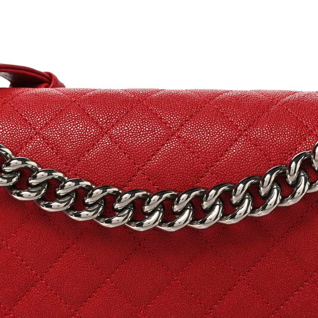 Caviar Quilted Medium Boy Flap Red