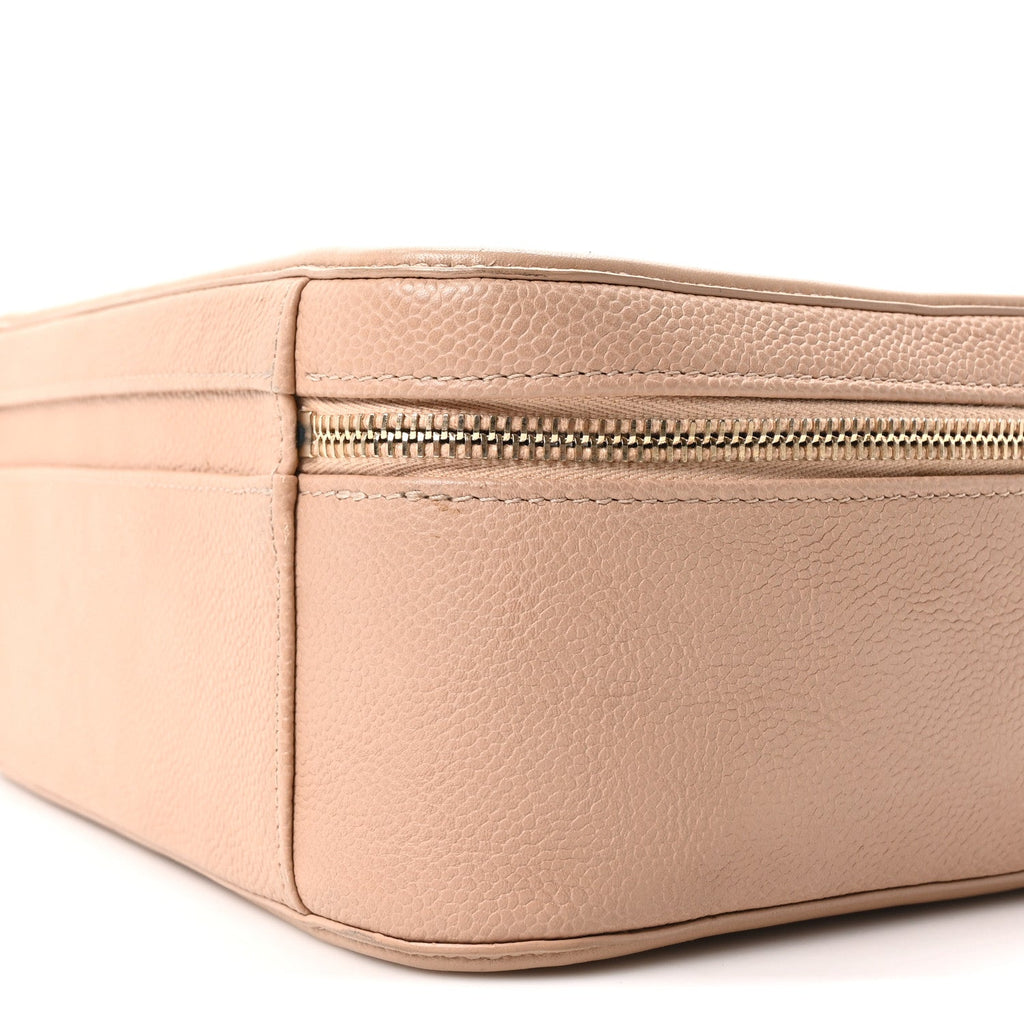 Caviar Quilted Large CC Filigree Vanity Case Beige