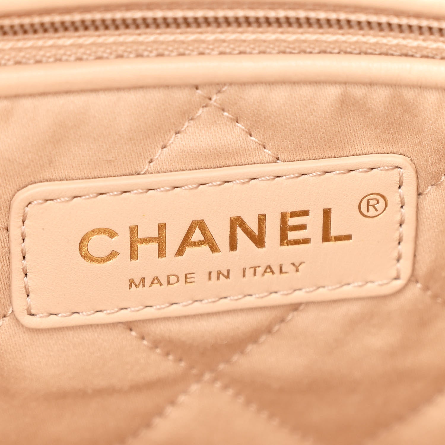 Shiny Calfskin Quilted Large Chanel 22 White Black
