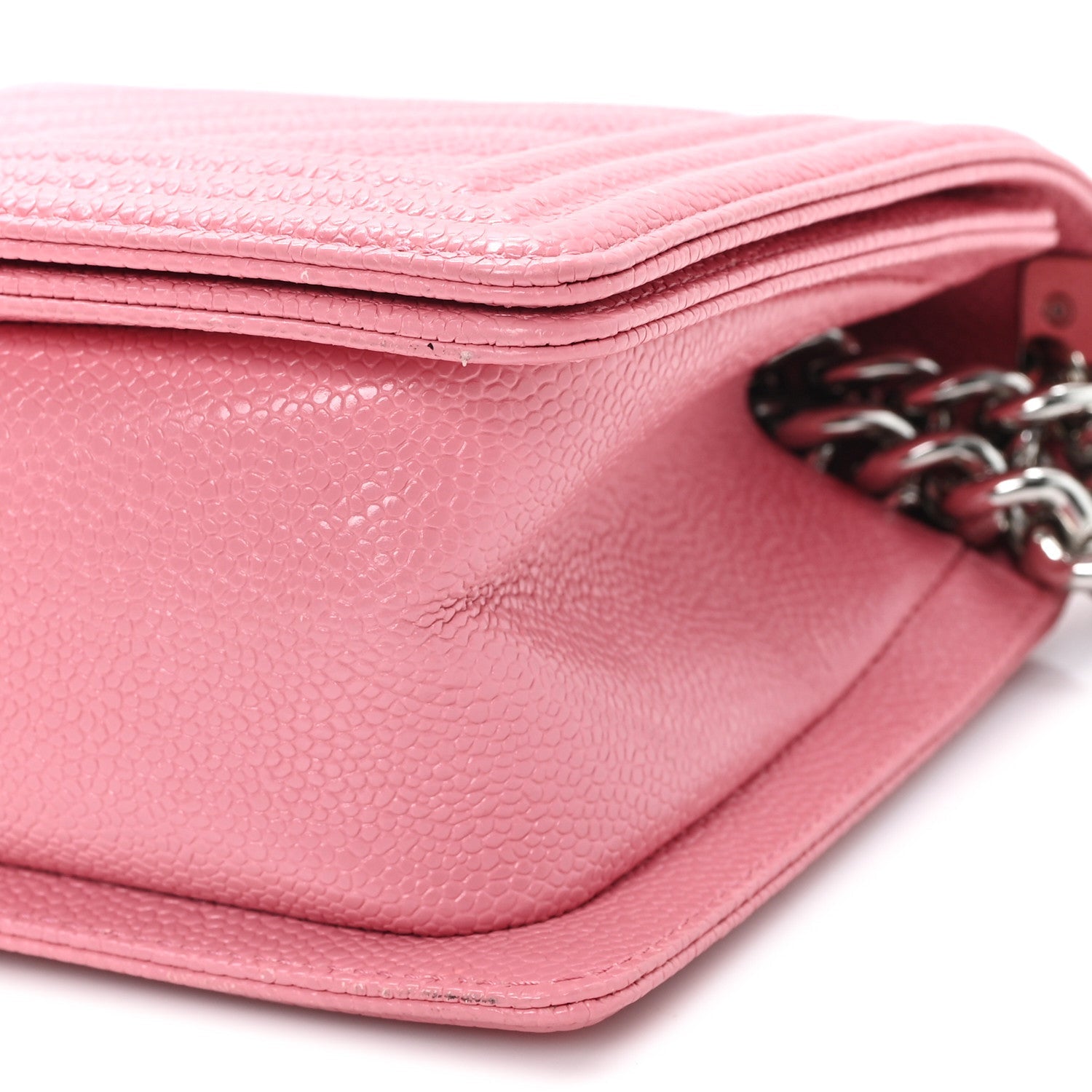 Caviar Chevron Quilted Medium Boy Flap Pink