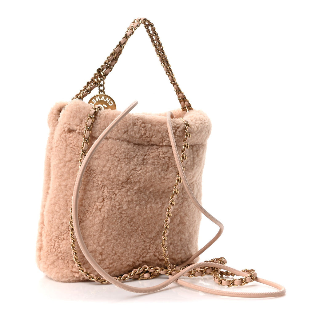 Shearling Quilted Mini Chanel 22 Light Pink