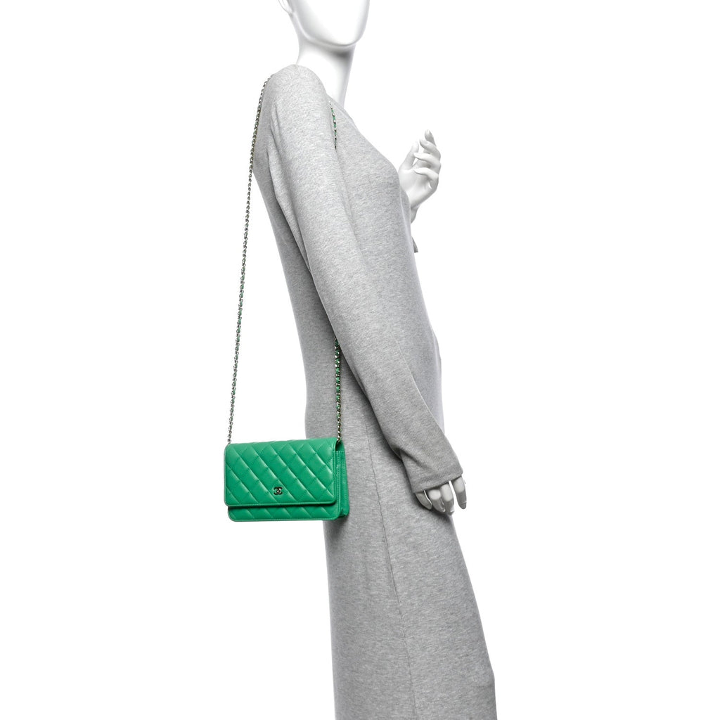 Lambskin Quilted Wallet On Chain WOC Green