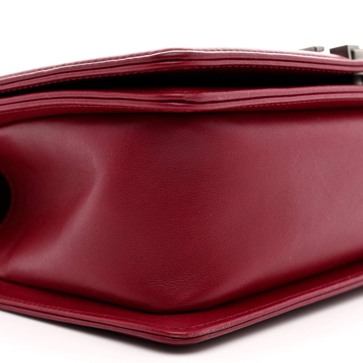 Calfskin Chevron Quilted Medium Boy Flap Burgundy