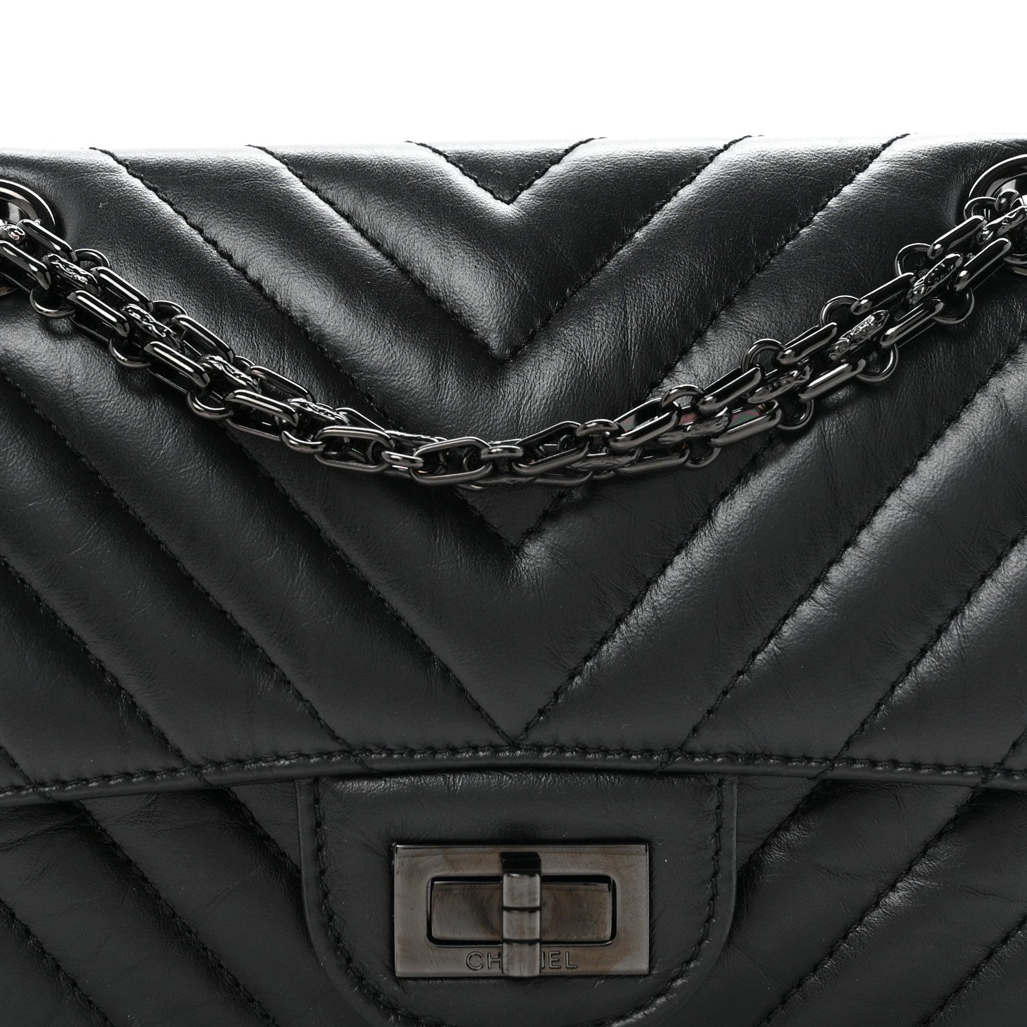 Aged Calfskin Chevron Quilted 2.55 Reissue Mini Flap So Black