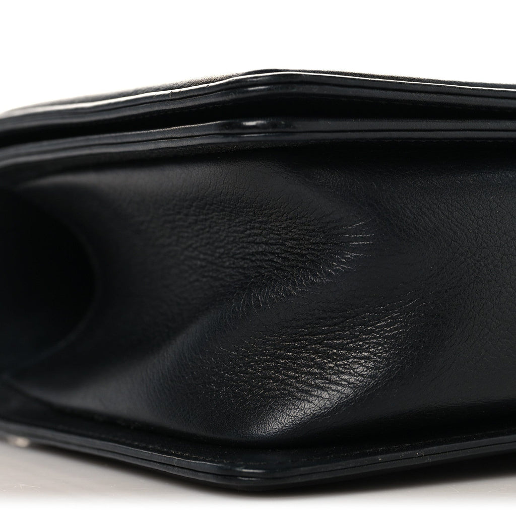 Lambskin Chevron Quilted Medium Boy Flap Black