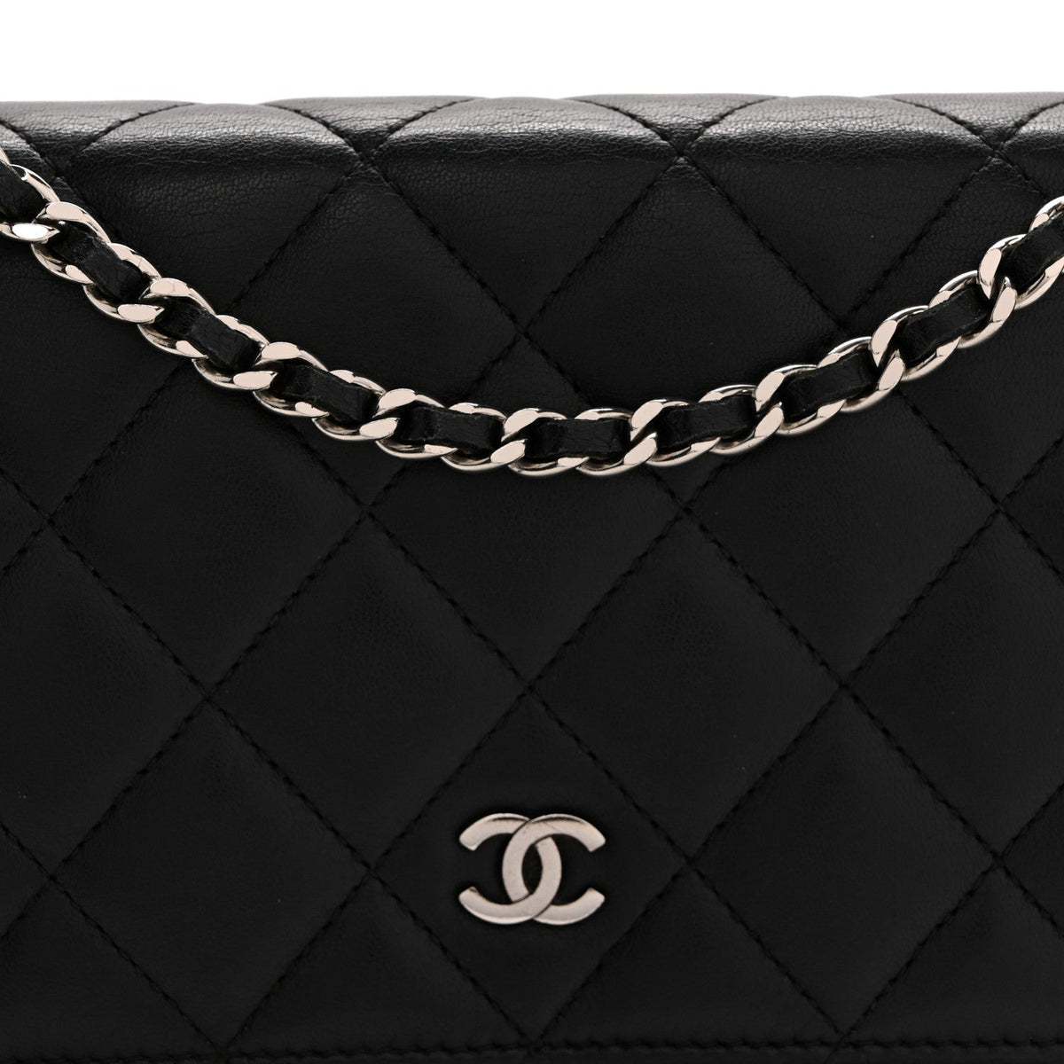 Lambskin Quilted Wallet On Chain WOC Black