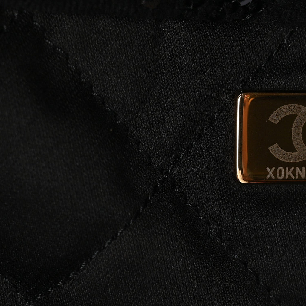Velvet Sequin Quilted Chanel 22 Black
