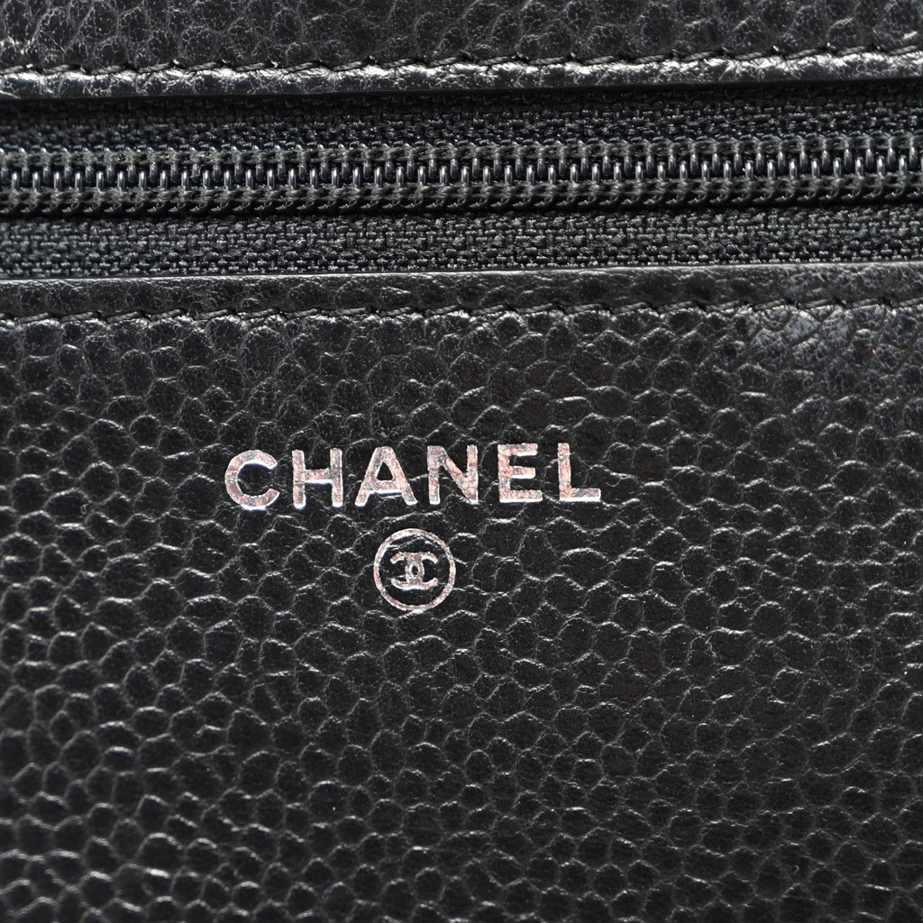 Caviar Quilted Wallet on Chain WOC Black