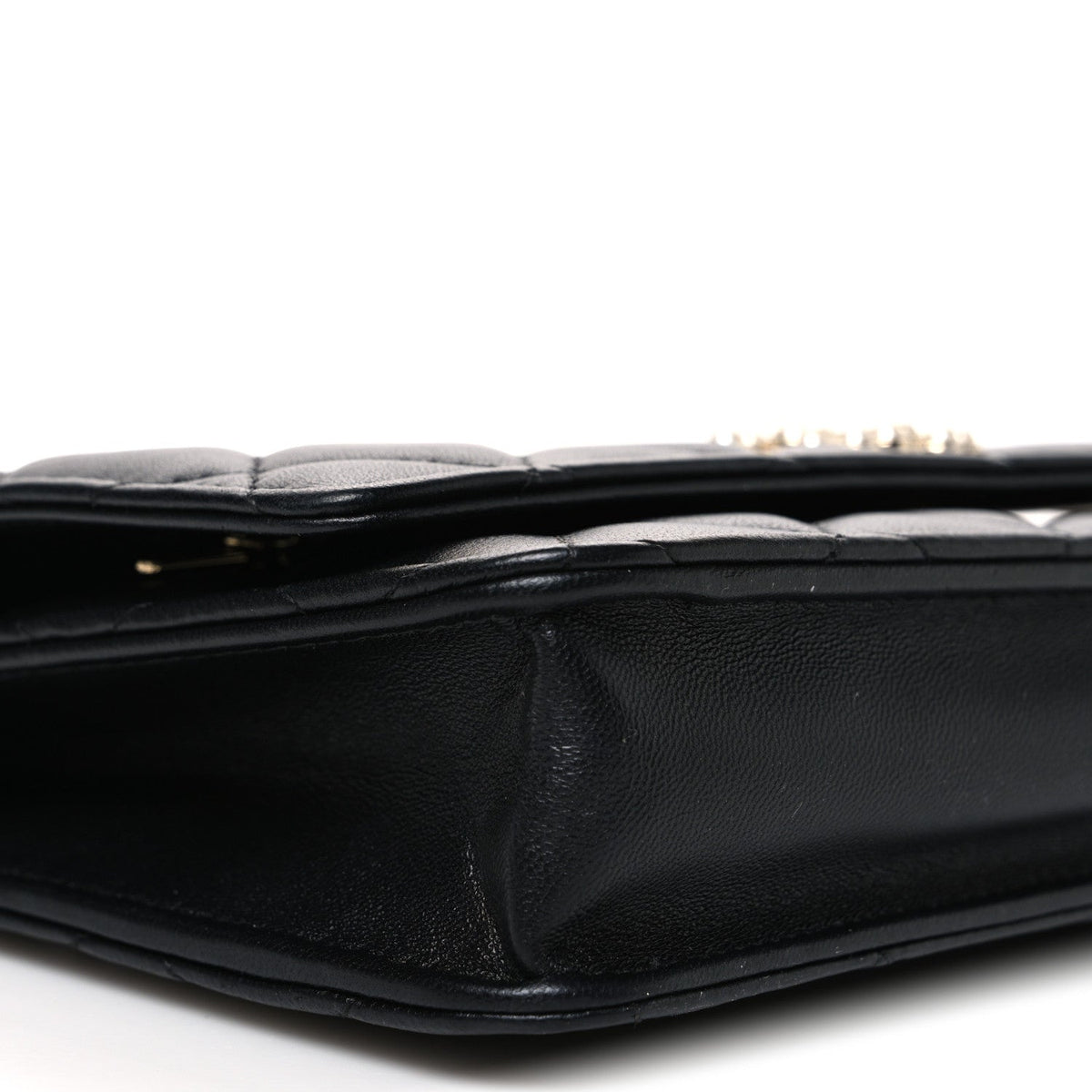 Lambskin Quilted Pearl CC Wallet on Chain WOC Black