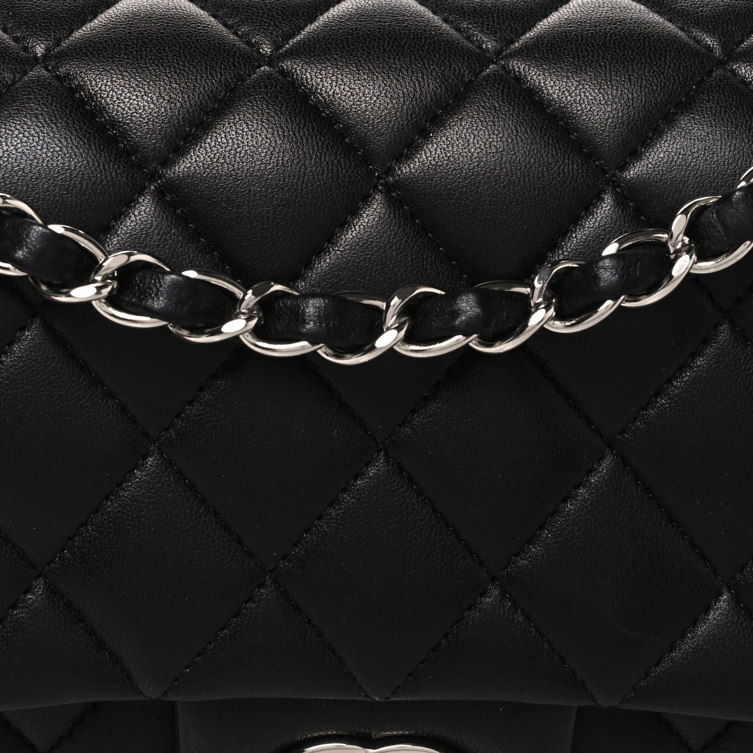Lambskin Quilted Medium Double Flap Black