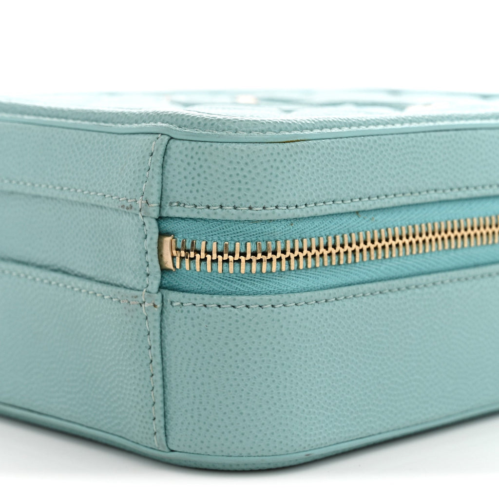 Caviar Quilted CC North South Filigree Vanity Case Light Blue