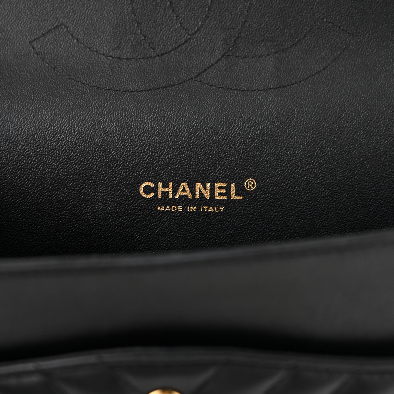 Lambskin Chevron Quilted Maxi Double Flap Black