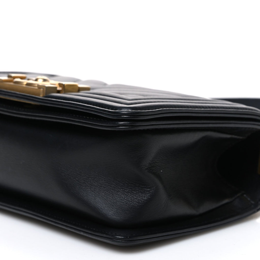 Lambskin Chevron Quilted Small Boy Flap Black