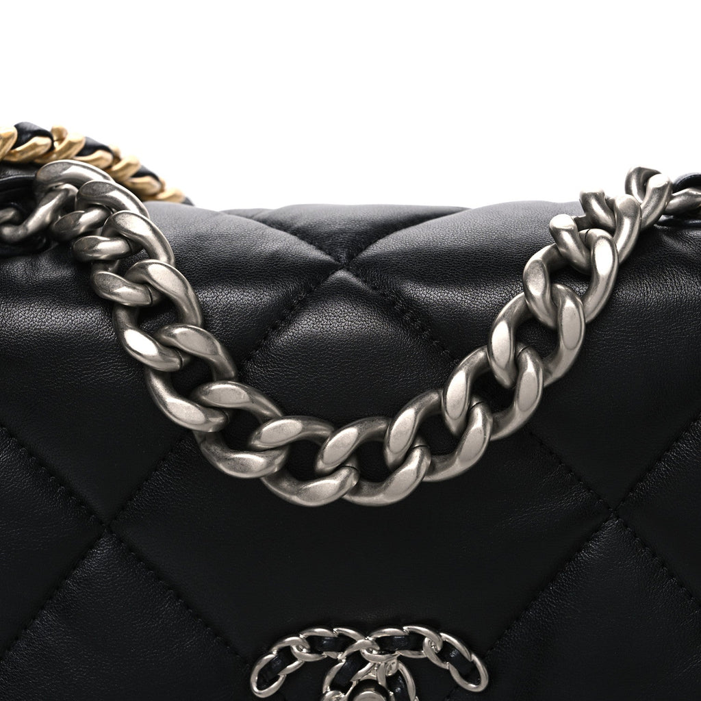 Lambskin Quilted Medium Chanel 19 Flap Black