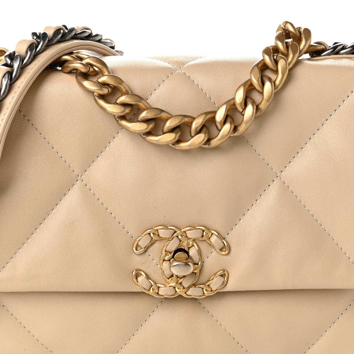 Lambskin Quilted Medium Chanel 19 Flap Beige