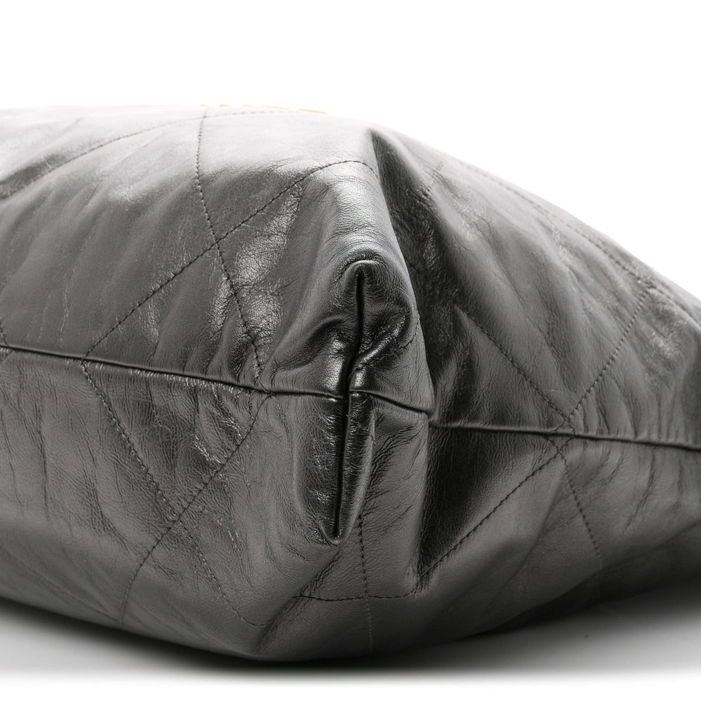 Metallic Calfskin Quilted Chanel 22 Ruthenium