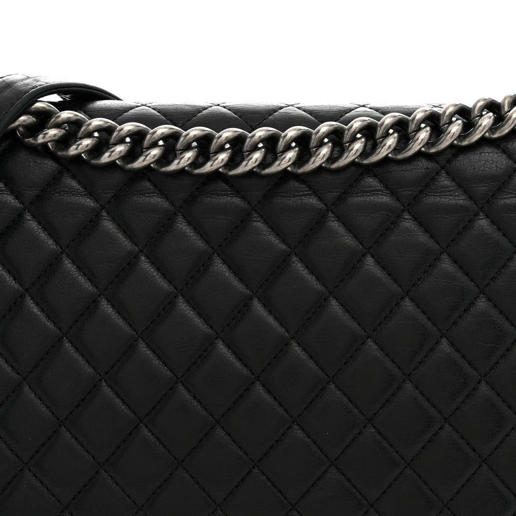 Calfskin Quilted Large Boy Flap Black
