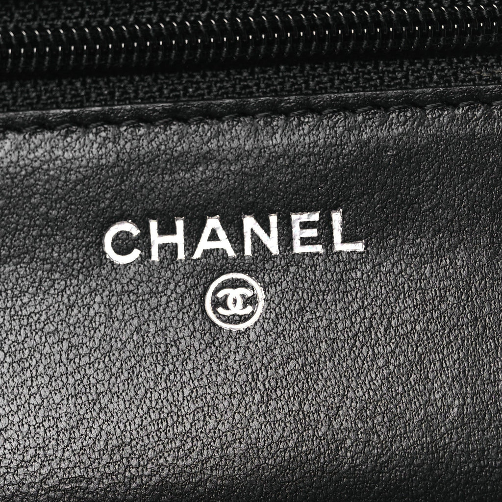 Lambskin Quilted Wallet On Chain WOC Black