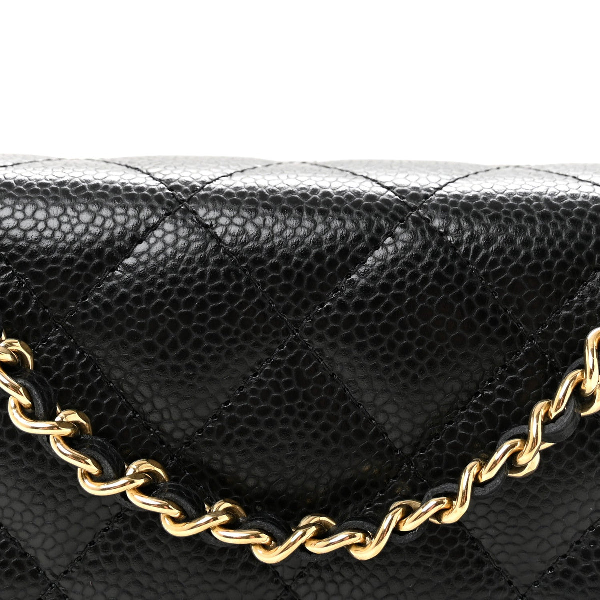 Caviar Quilted CC Turnlock Wallet On Chain WOC Black