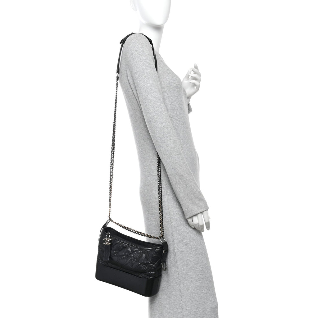 Aged Calfskin Quilted New Medium Gabrielle Hobo Black