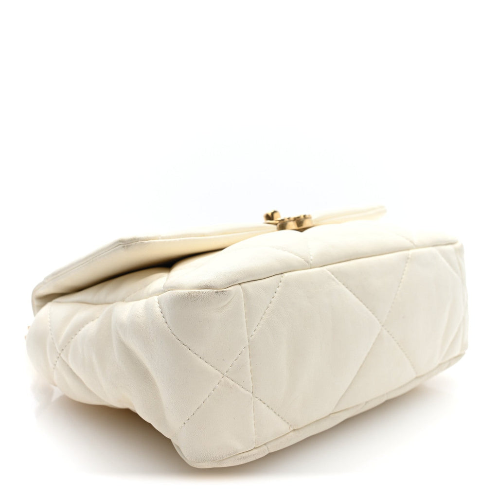Lambskin Quilted Medium Chanel 19 Flap White White