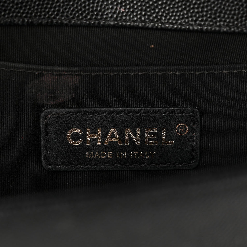 Caviar Quilted Medium Boy Flap Black