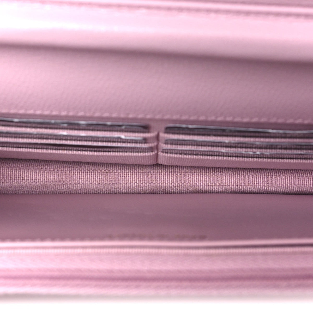 Caviar Quilted Wallet on Chain WOC Light Pink