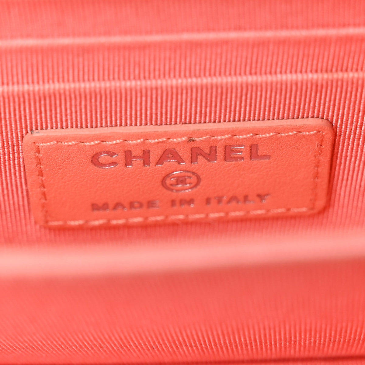 Caviar Quilted Mini Wallet On Chain WOC Coral