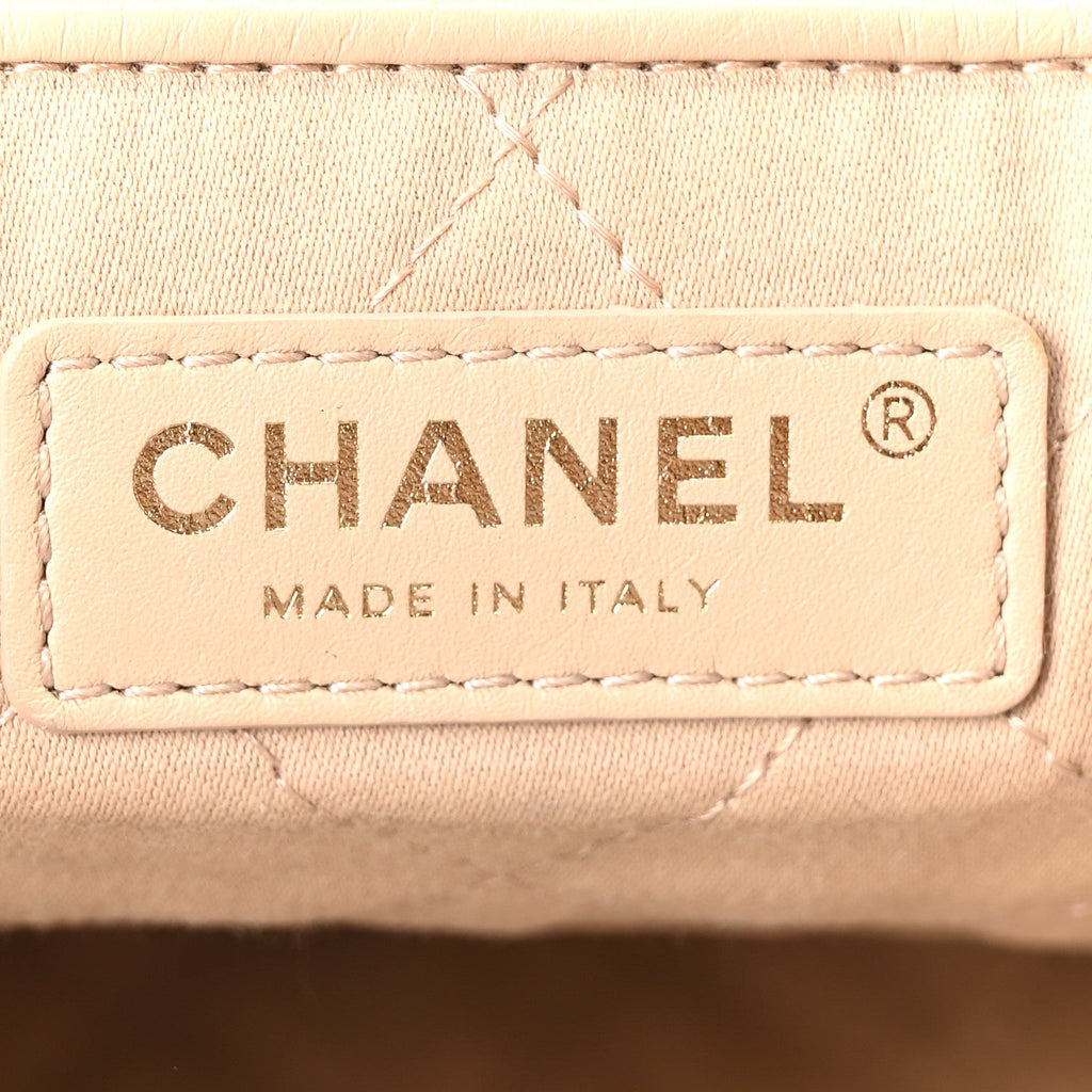 Shiny Calfskin Quilted Chanel 22 White