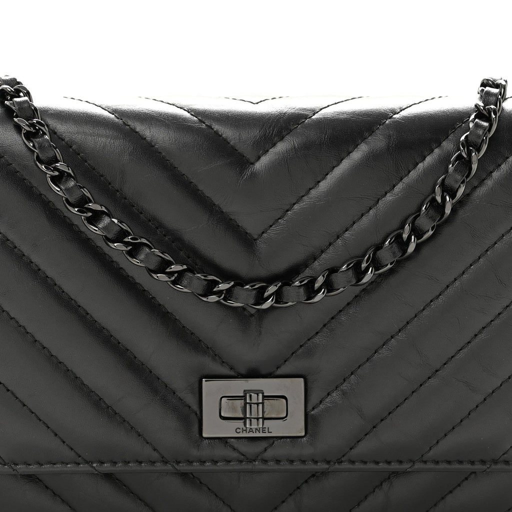 Aged Calfskin Chevron Quilted Reissue Wallet On Chain WOC So Black