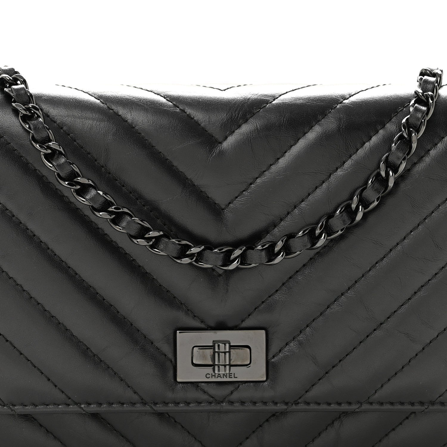 Aged Calfskin Chevron Quilted Reissue Wallet On Chain WOC So Black