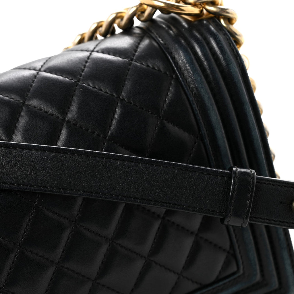 Lambskin Quilted Medium Boy Flap Black