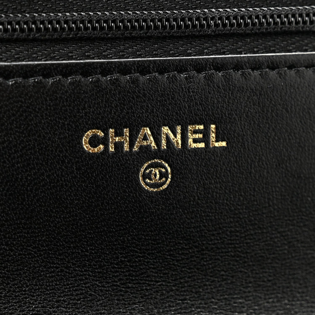 Lambskin Quilted Logo WOC Wallet On Chain Black
